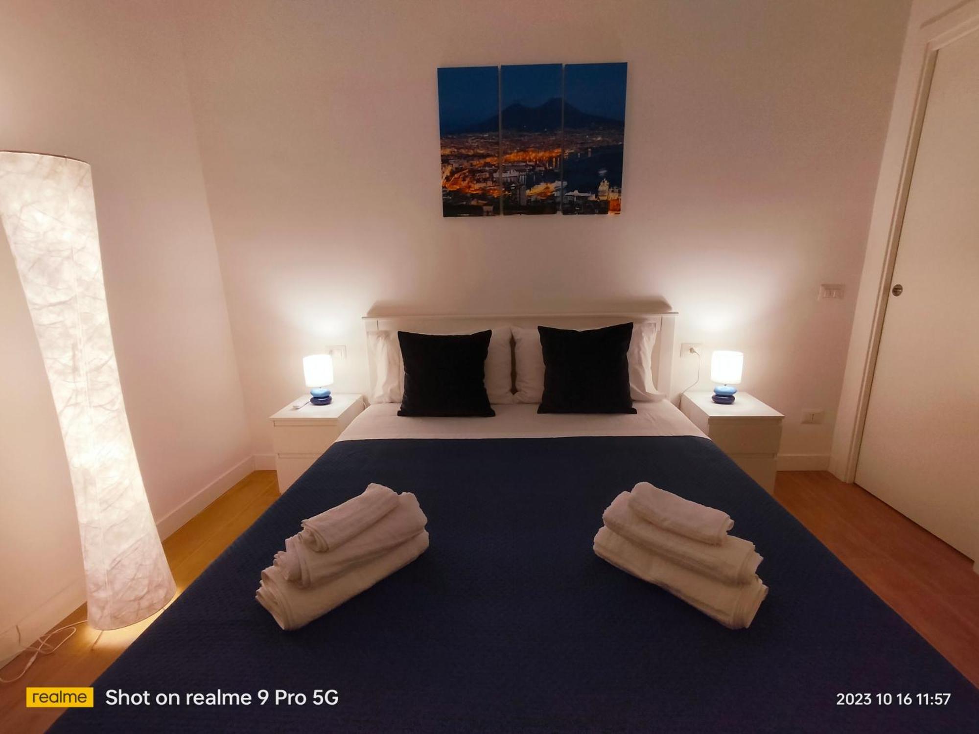 Le Follie Parthenopee Bed and Breakfast Neapel Exteriör bild